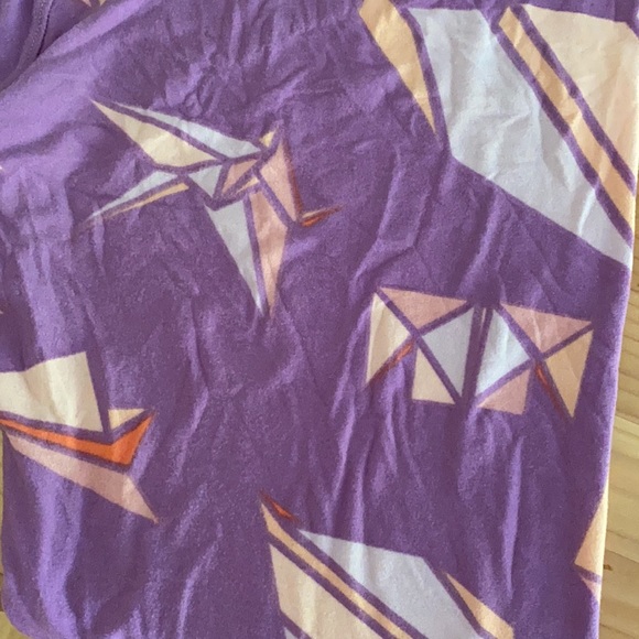 LuLaRoe leggings- origami - Picture 2 of 3